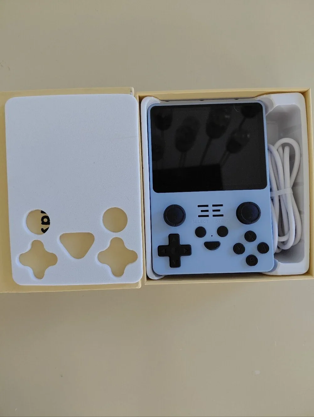 AMAZON Powkiddy RGB20S Handheld Retro Game Console with Built-in Games